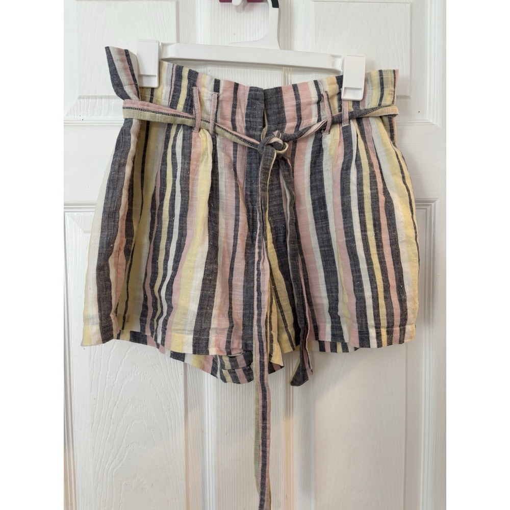 altar'd state Boho Stripped Shorts  Size M 100 Cotton Gathared Waist With Belt‎